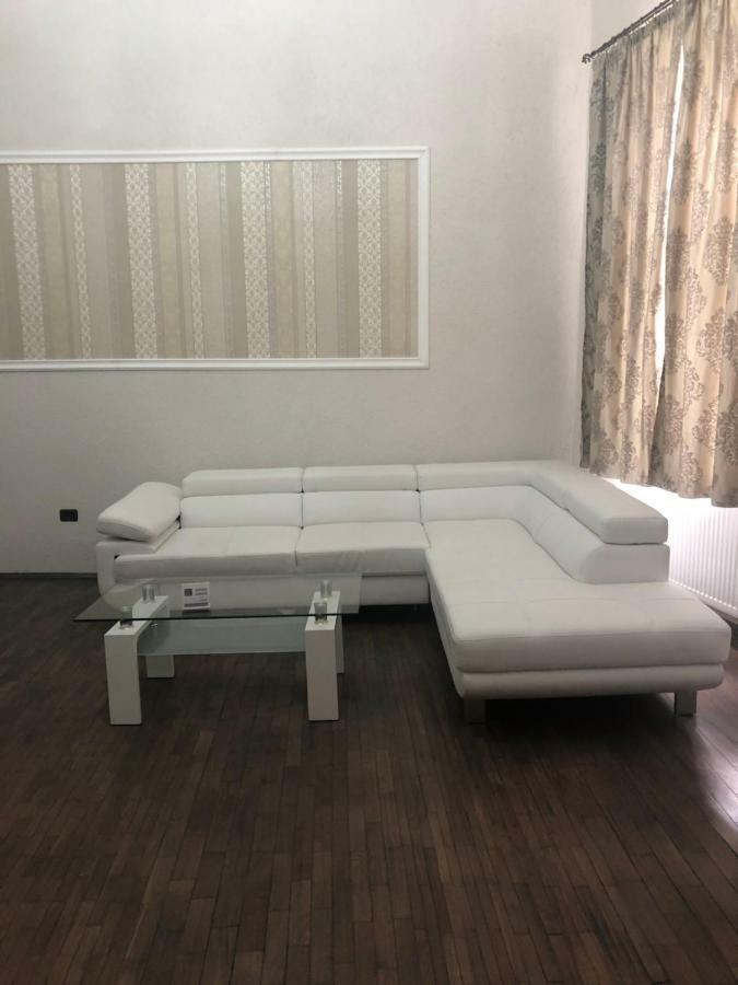 Str. Unirii 2 Ap. 5 Arad Apartament Appartamento Esterno foto